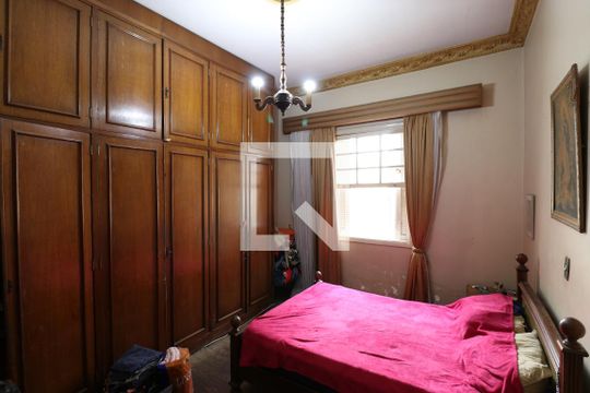 Quarto 1 de casa para alugar com 4 quartos, 800m² em Lapa, São Paulo