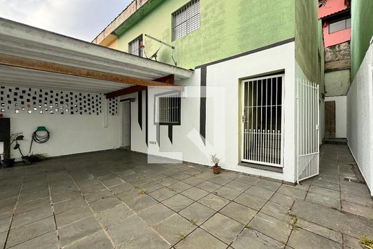 Garagem de casa para alugar com 2 quartos, 67m² em Parque das Nações, Santo André
