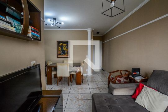 Apartamento à venda com 3 quartos, 70m² em Vila Bela Vista, Santo André