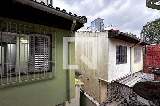 Vista Suíte de casa à venda com 4 quartos, 170m² em Vila Cordeiro, São Paulo