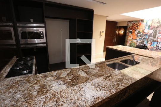 Cozinha de apartamento para alugar com 3 quartos, 359m² em Guará Ii, Brasília
