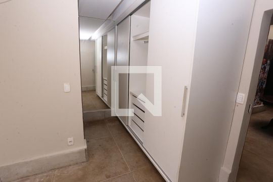 Apartamento para alugar com 3 quartos, 359m² em Guará Ii, Brasília