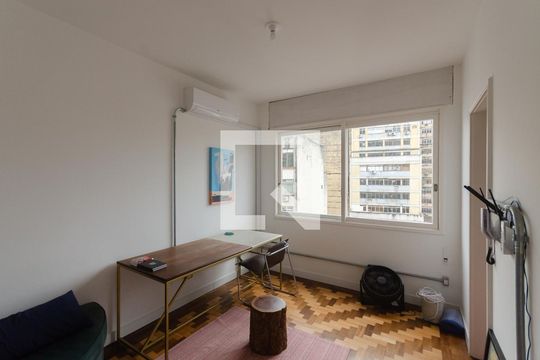 Apartamento para alugar com 1 quarto, 45m² em Centro Histórico, Porto Alegre