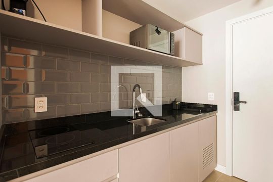 Sala/Quarto/Cozinha de apartamento à venda com 1 quarto, 24m² em Auxiliadora, Porto Alegre