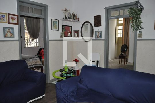 Sala de casa à venda com 3 quartos, 286m² em Sampaio, Rio de Janeiro