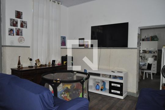 Sala de casa à venda com 3 quartos, 286m² em Sampaio, Rio de Janeiro