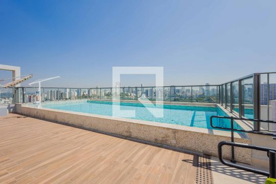 Piscina de kitnet/studio à venda com 1 quarto, 29m² em Cerqueira César, São Paulo