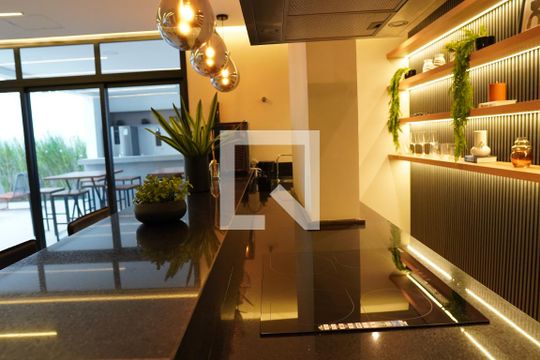 Área comum de kitnet/studio para alugar com 1 quarto, 88m² em Pinheiros, São Paulo