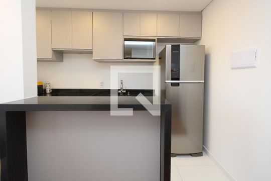 Cozinha de apartamento à venda com 2 quartos, 40m² em Jardim Prudência, São Paulo