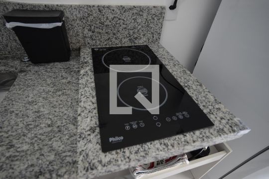 Cozinha de kitnet/studio para alugar com 1 quarto, 28m² em Vila Mariana, São Paulo