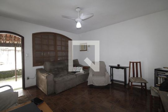 Casa de Condomínio para alugar com 2 quartos, 362m² em Anil, Rio de Janeiro