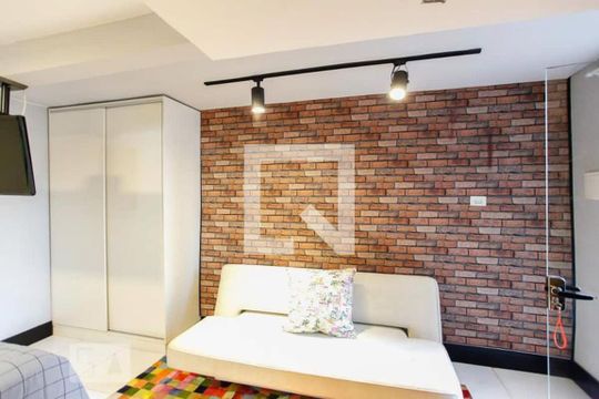 Edícula de casa à venda com 6 quartos, 290m² em Vila do Encontro, São Paulo