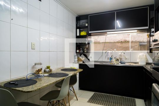Cozinha de casa para alugar com 6 quartos, 290m² em Vila do Encontro, São Paulo
