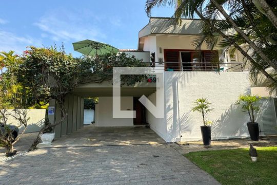 Garagem de casa de condomínio à venda com 4 quartos, 430m² em Alphaville, Santana de Parnaíba