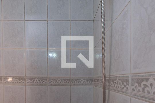 Banheiro Social de apartamento à venda com 2 quartos, 100m² em Perdizes, São Paulo