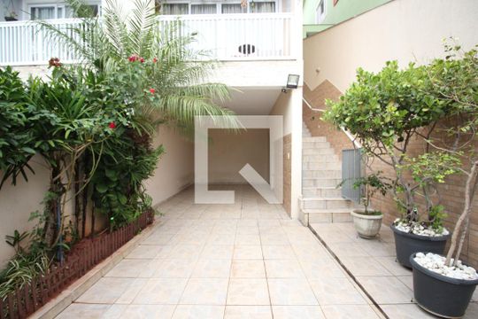 Garagem de casa à venda com 3 quartos, 119m² em Parque Monte Alegre, Taboão da Serra