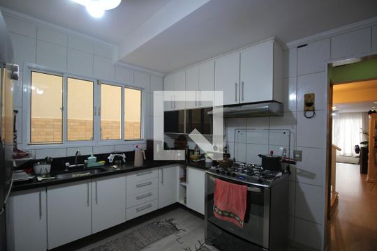 Cozinha - Armários de casa à venda com 3 quartos, 119m² em Parque Monte Alegre, Taboão da Serra