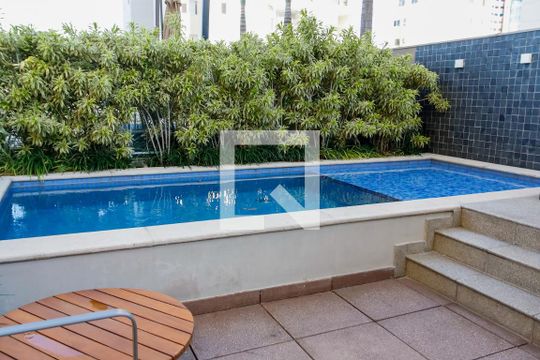 Área comum - Piscina de apartamento à venda com 2 quartos, 96m² em Vila Osasco, Osasco