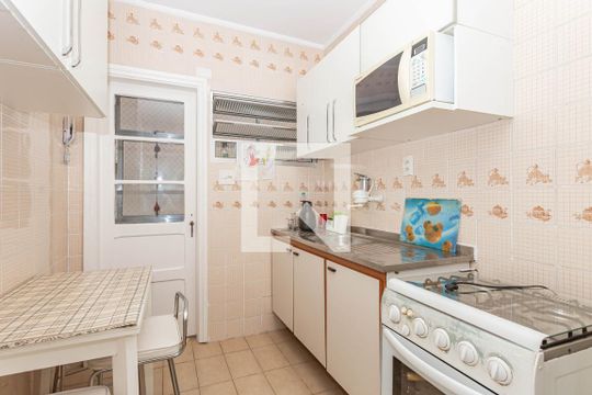 Cozinha de apartamento para alugar com 1 quarto, 67m² em Vila Mariana, São Paulo
