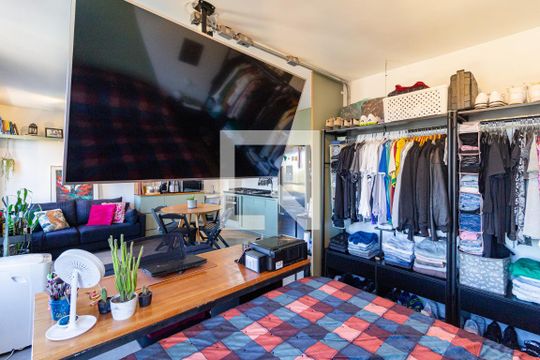 Quarto de apartamento à venda com 1 quarto, 35m² em Presidente Altino, Osasco