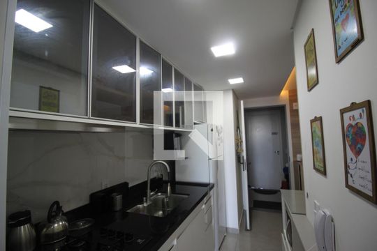 Cozinha de apartamento à venda com 1 quarto, 55m² em Socorro, São Paulo