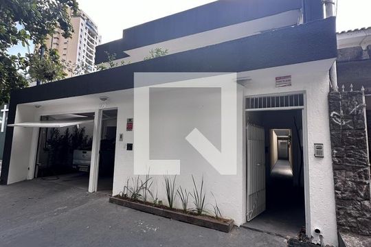 Fachada de kitnet/studio para alugar com 1 quarto, 20m² em Jardim Bonfiglioli, São Paulo