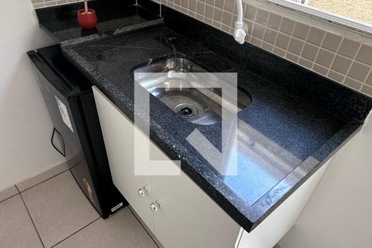 Studio/Kitnet de kitnet/studio para alugar com 1 quarto, 20m² em Jardim Bonfiglioli, São Paulo