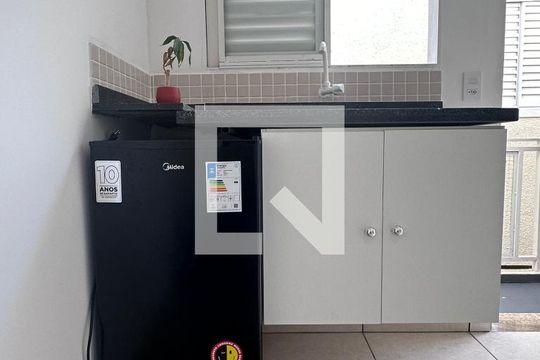 Studio/Kitnet de kitnet/studio para alugar com 1 quarto, 20m² em Jardim Bonfiglioli, São Paulo