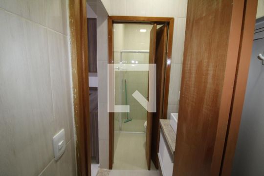 Banheiro de casa para alugar com 1 quarto, 70m² em Vila Barbosa, São Paulo