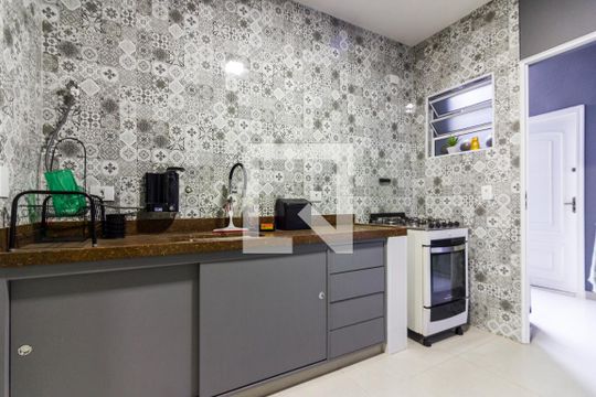 Área comum de casa de condomínio para alugar com 1 quarto, 30m² em Pinheiros, São Paulo
