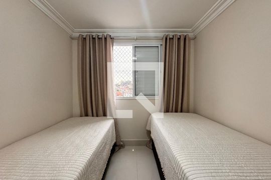 Quarto 1 de apartamento à venda com 2 quartos, 50m² em Parque Erasmo Assunção, Santo André