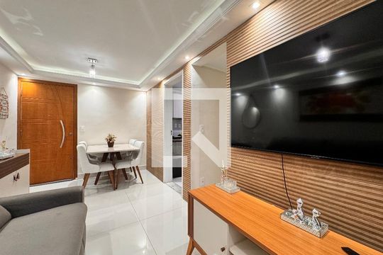 Sala de apartamento à venda com 2 quartos, 50m² em Parque Erasmo Assunção, Santo André