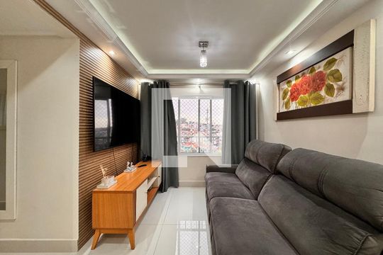 Sala de apartamento à venda com 2 quartos, 50m² em Parque Erasmo Assunção, Santo André