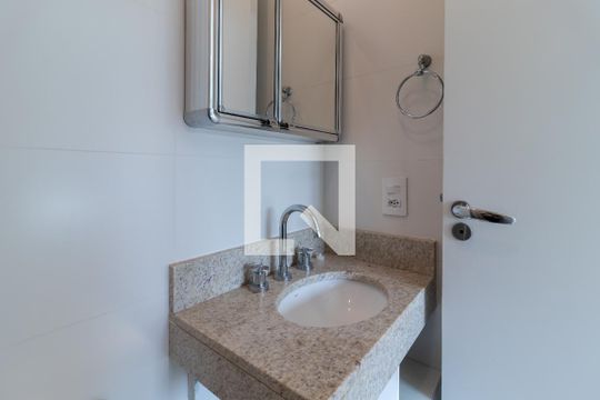 Banheiro da Suíte de apartamento à venda com 2 quartos, 49m² em Vila Dom Pedro Ii, São Paulo