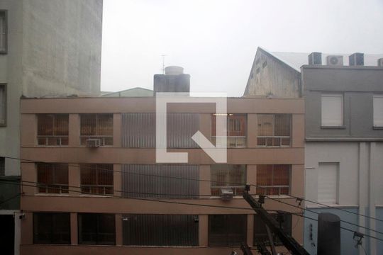 Quarto 2 Vista de apartamento para alugar com 2 quartos, 63m² em Centro Histórico, Porto Alegre
