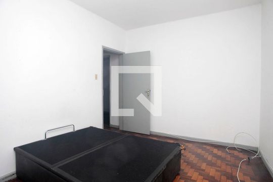 Quarto 1 de apartamento para alugar com 2 quartos, 63m² em Centro Histórico, Porto Alegre