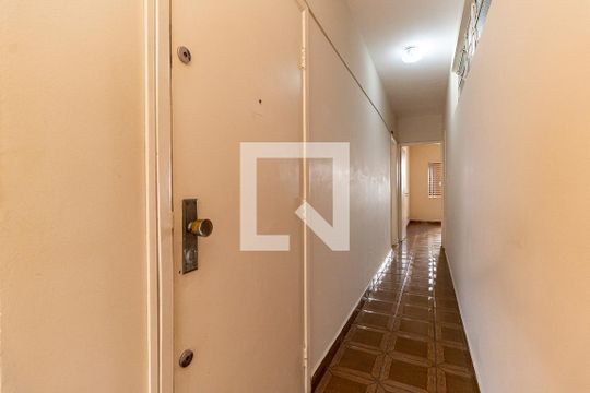 Corredor de apartamento para alugar com 2 quartos, 98m² em Cambuci, São Paulo