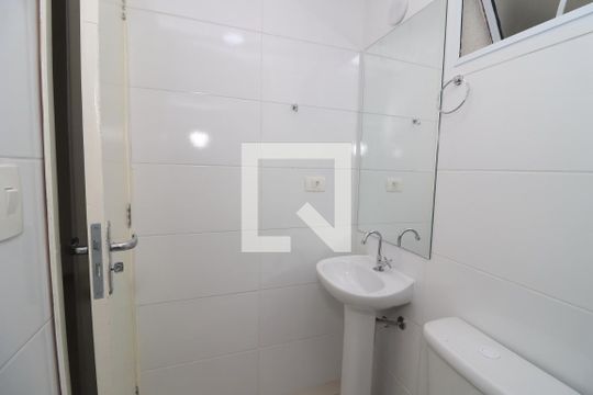 Banheiro de apartamento à venda com 1 quarto, 36m² em Vila Carrao, São Paulo