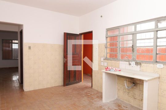 Cozinha de casa para alugar com 2 quartos, 150m² em Jardim Pedro José Nunes, São Paulo