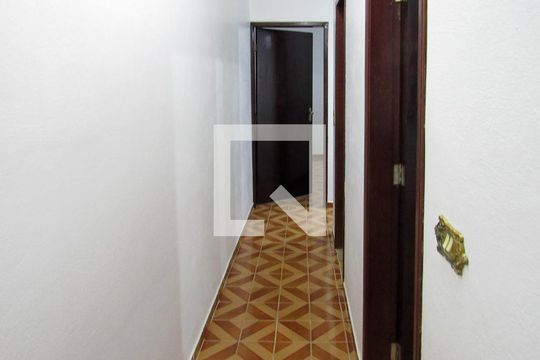 Corredor de casa à venda com 3 quartos, 125m² em Centro, Diadema