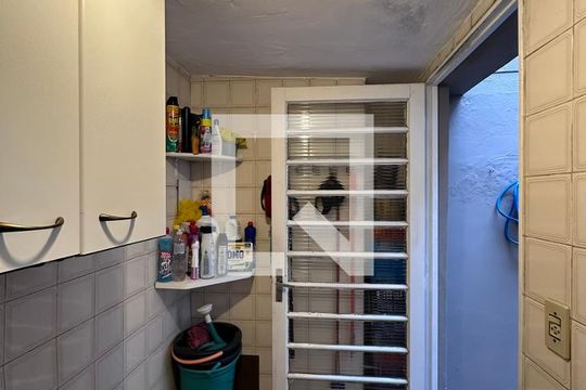 Área de Serviço de casa à venda com 4 quartos, 146m² em Jardim Sarah, São Paulo