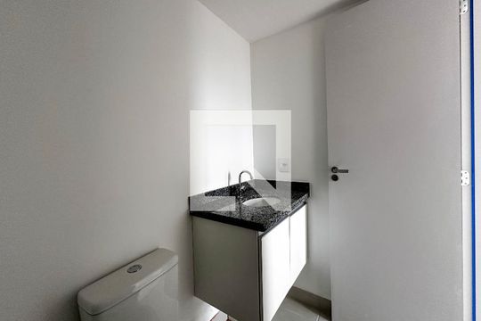 Banheiro Suíte de apartamento para alugar com 1 quarto, 25m² em Jardim Monte Azul, São Paulo