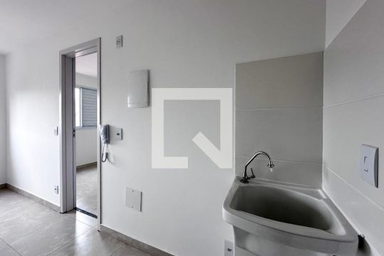 Sala/Cozinha/Área de serviço de apartamento para alugar com 1 quarto, 25m² em Jardim Monte Azul, São Paulo