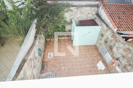Quarto 2 vista de casa para alugar com 3 quartos, 279m² em Jardim Analia Franco, São Paulo