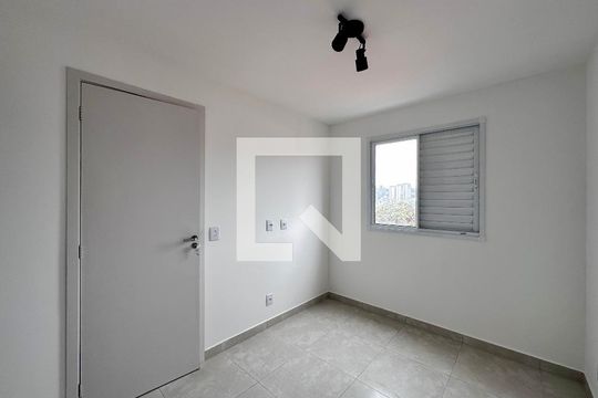 Suíte de apartamento à venda com 1 quarto, 25m² em Jardim Monte Azul, São Paulo