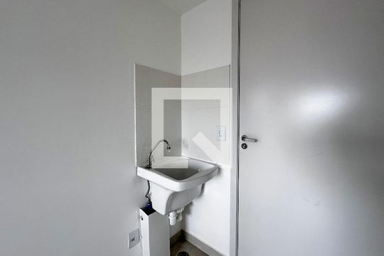 Área de Serviço de apartamento para alugar com 1 quarto, 25m² em Jardim Monte Azul, São Paulo