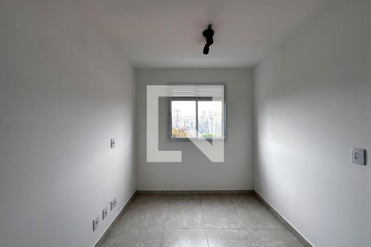 Sala de apartamento para alugar com 1 quarto, 25m² em Jardim Monte Azul, São Paulo