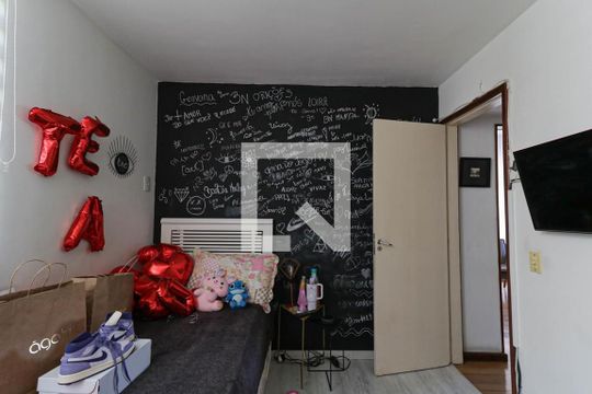 Quarto de apartamento à venda com 2 quartos, 70m² em Todos Os Santos, Rio de Janeiro