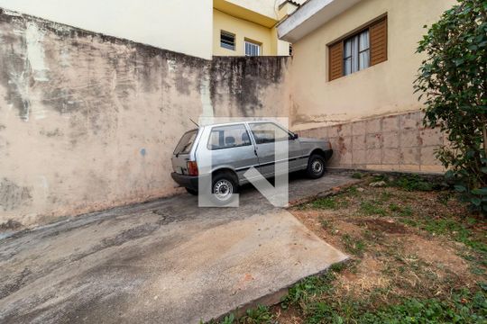 Garagem de casa à venda com 2 quartos, 75m² em Vila Nova Cachoeirinha, São Paulo