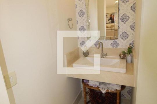 Lavabo de casa para alugar com 5 quartos, 437m² em Vila Inah, São Paulo